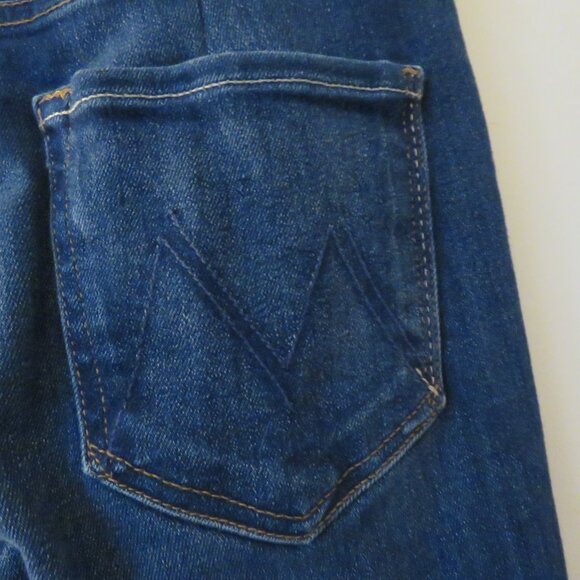 MOTHER The Hustler Ankle Fray Jeans in Home Movies - Size 25 - Picture 13 of 14